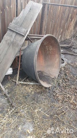 Казан железный для готовки животным