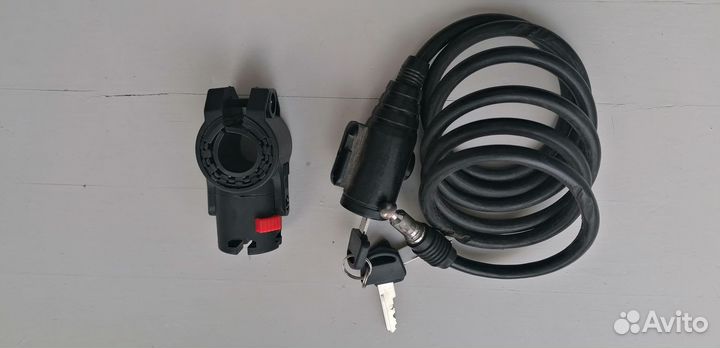 Велосипедный замок трос 1500 мм, с ключом