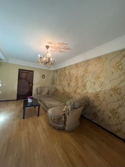 3-к. квартира, 50 м², 3/5 эт.