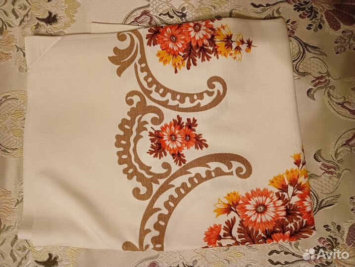 Ткани, скатерти и тюль на ткань