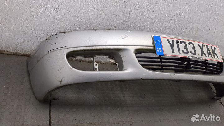 Бампер передний Toyota Corolla E11