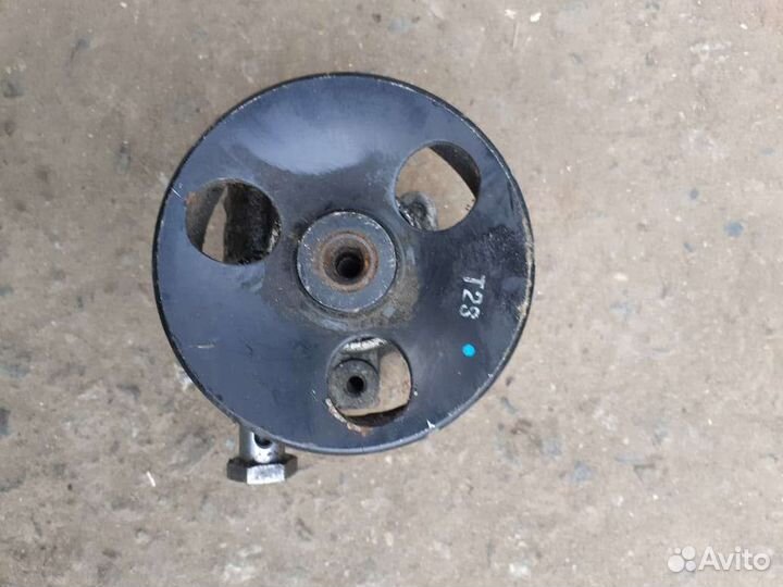 Насос гура Chevrolet Cruze 1.6