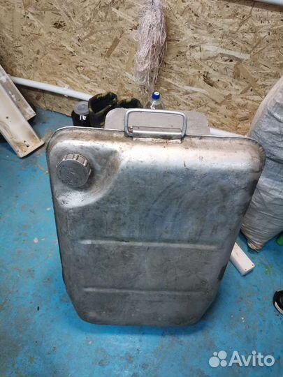 Канистры алюминиевая