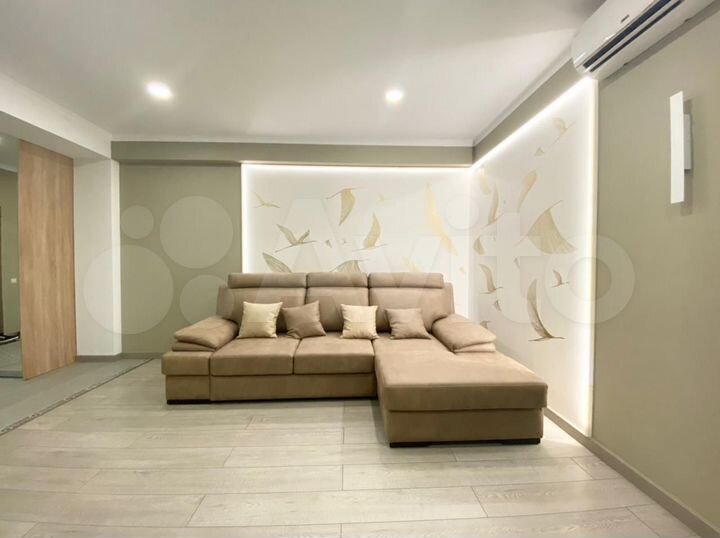 2-к. квартира, 57 м², 2/5 эт.