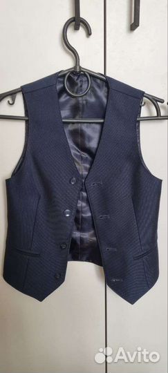 Костюм тройка для мальчика 128