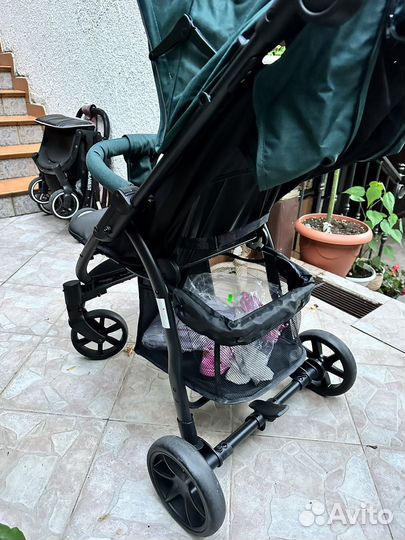 Прогулочная коляска tomix