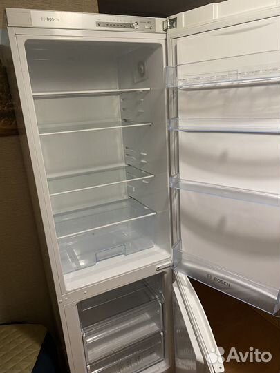 Продам холодильник Bosch бу