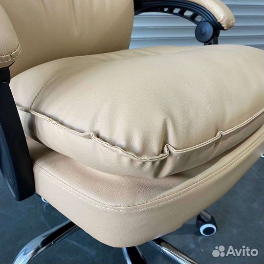 Компьютерное кресло