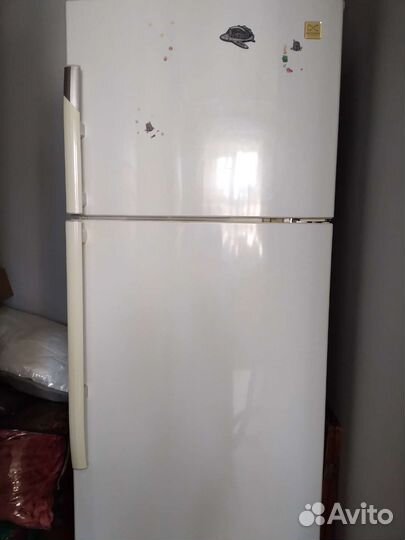 Холодильник бу полностью рабочий