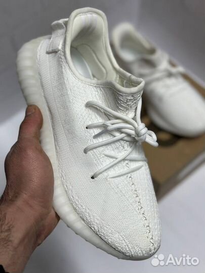 Кроссовки Adidas Yeezy 350 для повседневной носки