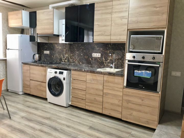 3-к. квартира, 72 м², 1/5 эт.