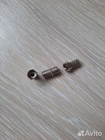 Соединитель-переход коаксиального кабеля F гнездо