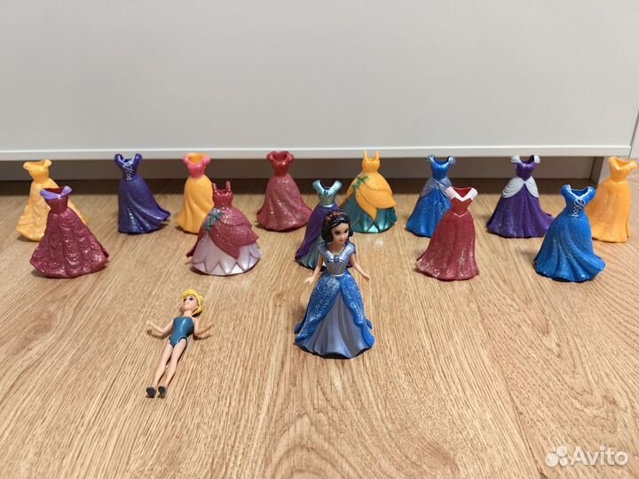 Ящик для игрушек и игрушки