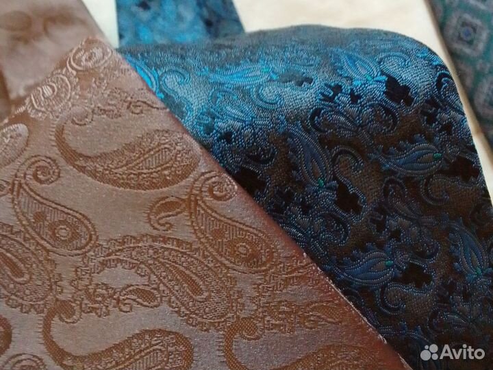 Галстук мужской.на выбор