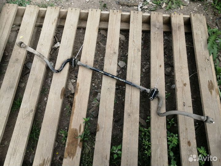 Стабилизатор передний Mitsubishi lancer 10