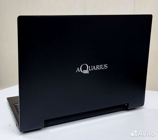 Ноутбук Aquarius 13.3