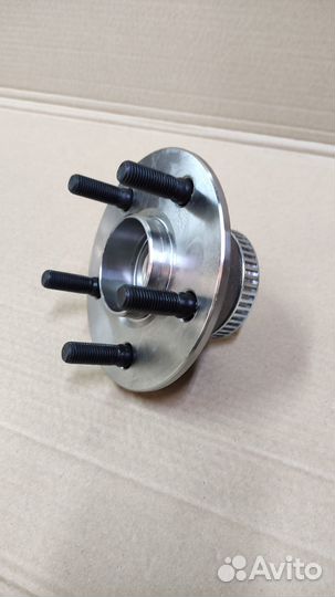 Ступица задняя 1шт. Сайбер Себринг Стратус