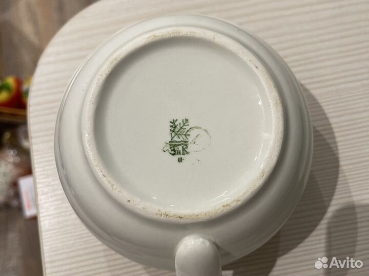 Молочник позолота зик