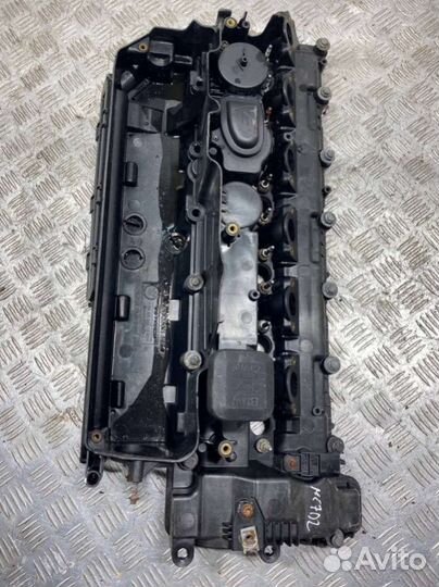 Клапанная крышка bmwx5 E532005