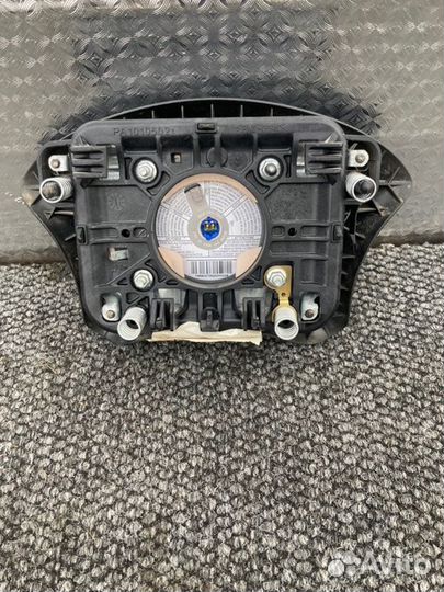 Подушка безопасности в руль Citroen Berlingo