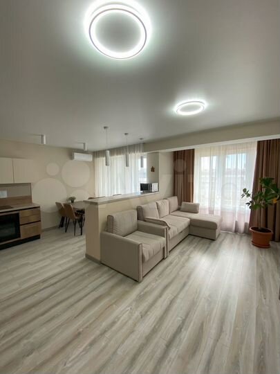 2-к. квартира, 63 м², 13/13 эт.