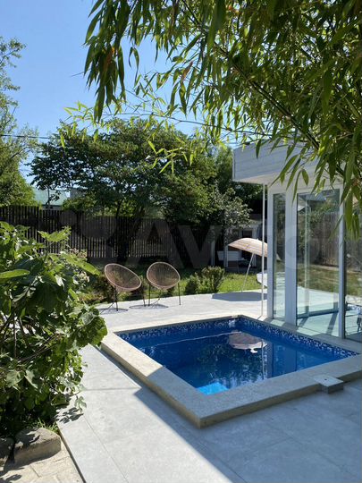 Дом 35 м² на участке 4 сот.