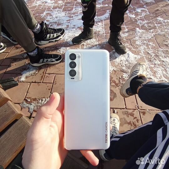 TECNO Camon 18P, 8/128 ГБ