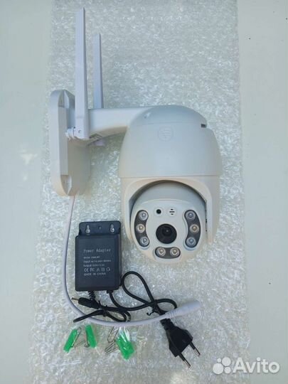 Поворотная wifi камера