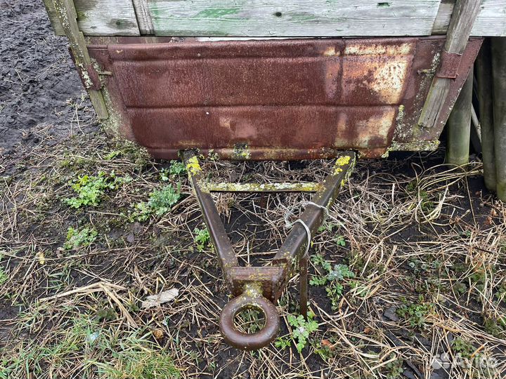 Прицеп тракторный