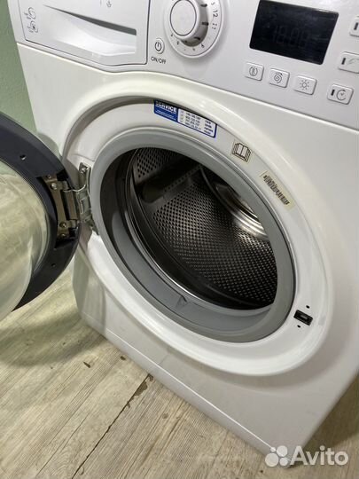 Стиральная машинка Indesit