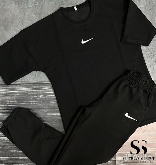 Спортивный Костюм Nike штаны + футболка