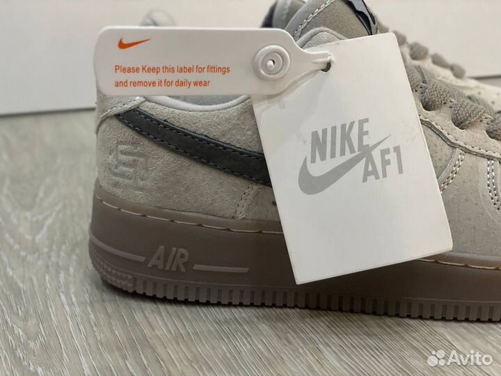 Кроссовки Nike air force 1