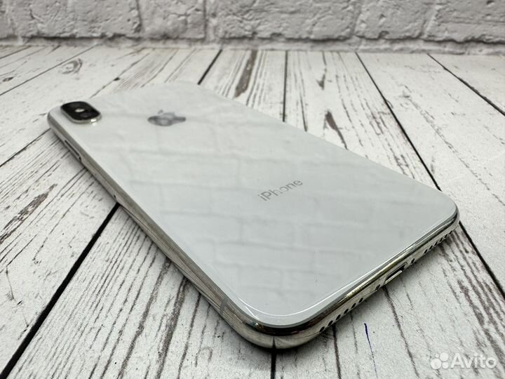 iPhone X, 256 ГБ