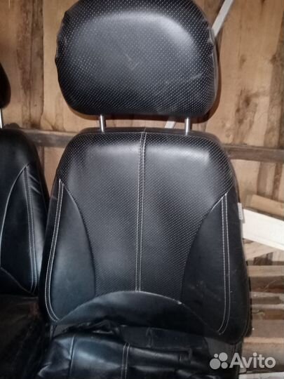 Продам кожанные чехлы