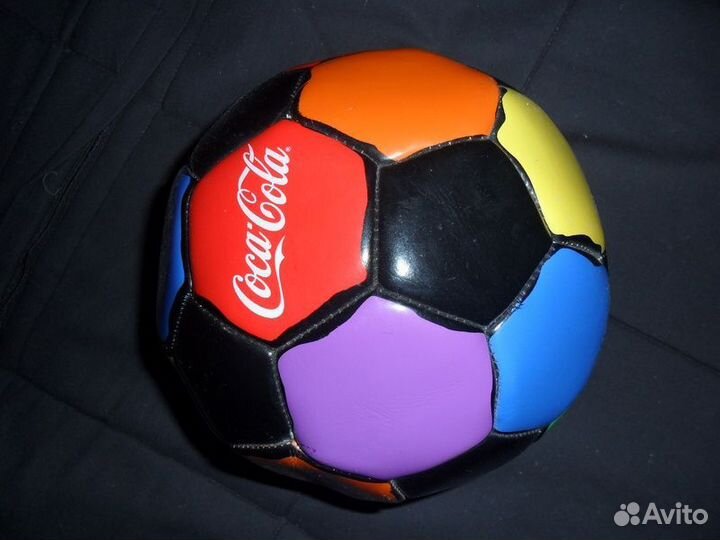 Футбольный мяч Coca-Cola