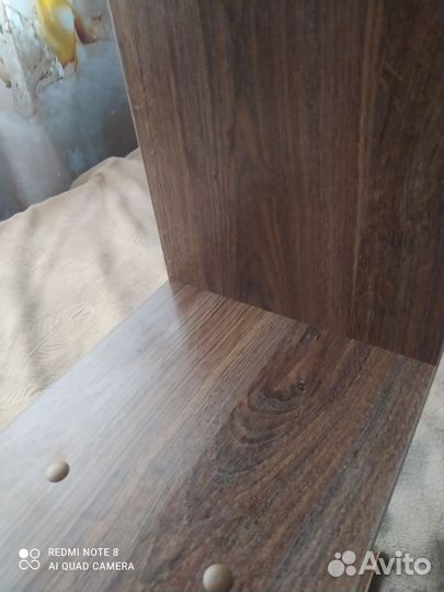 Полочка настенная