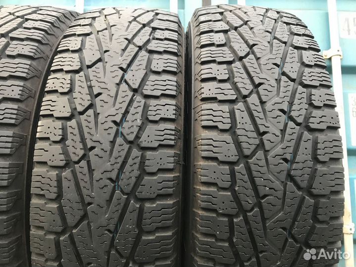 Nokian Tyres Hakkapeliitta LT2 245/75 R17 121Q