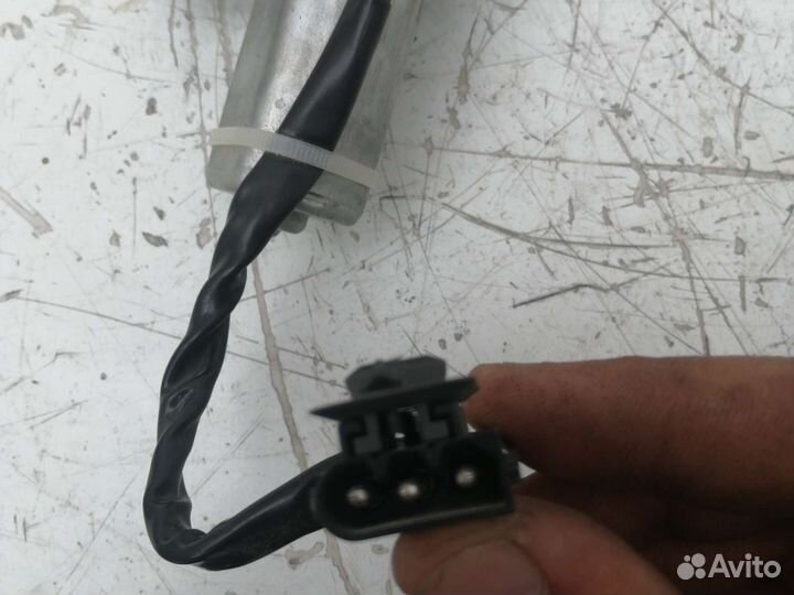 Замок багажника BMW 7-series E65