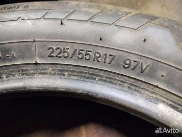 Toyo Proxes T1 Sport 225/55 R17