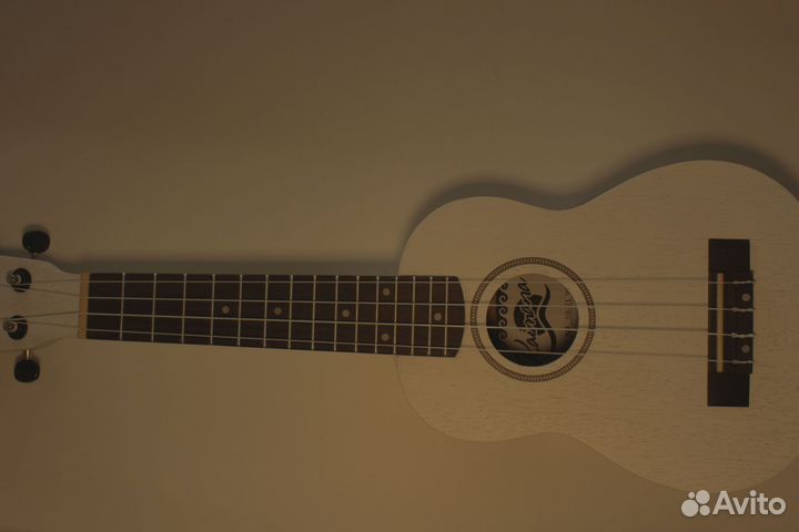 Чудесная укулеле сопрано прямиком из Индонезии