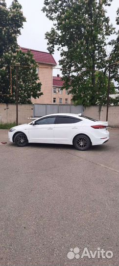 Hyundai Elantra 1.6 AT, 2018, 53 000 км