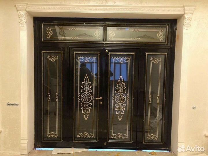 Кованая дверь входная