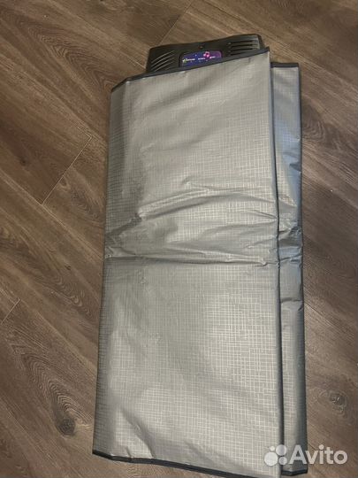 Гигантский напольный синтезатор