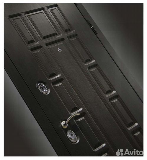 Входная дверь зеркалом