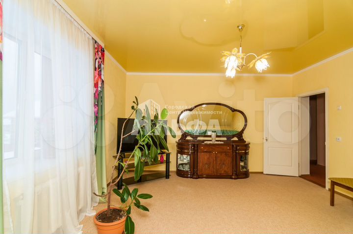 Дом 226 м² на участке 10 сот.