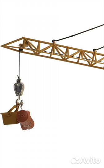 Строительный кран на пульте управления