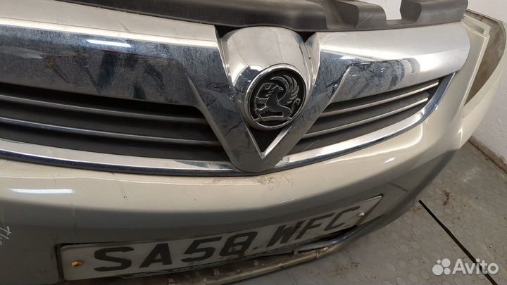 Бампер передний Opel Zafira B