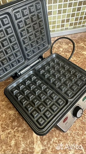 Вафельница kitfort