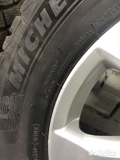 Michelin X-Ice North 4 SUV 225/65 R17 95