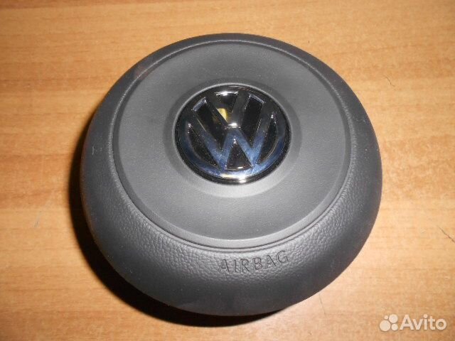 Airbag водителя VW Golf 7